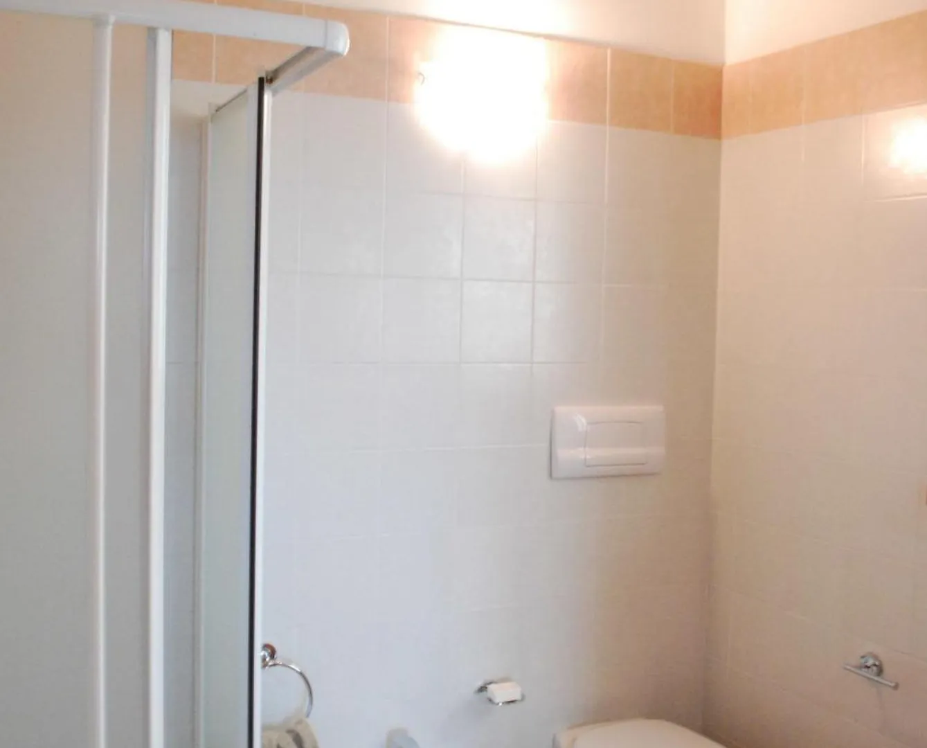 Villa Sole - Theater Home تينيالي