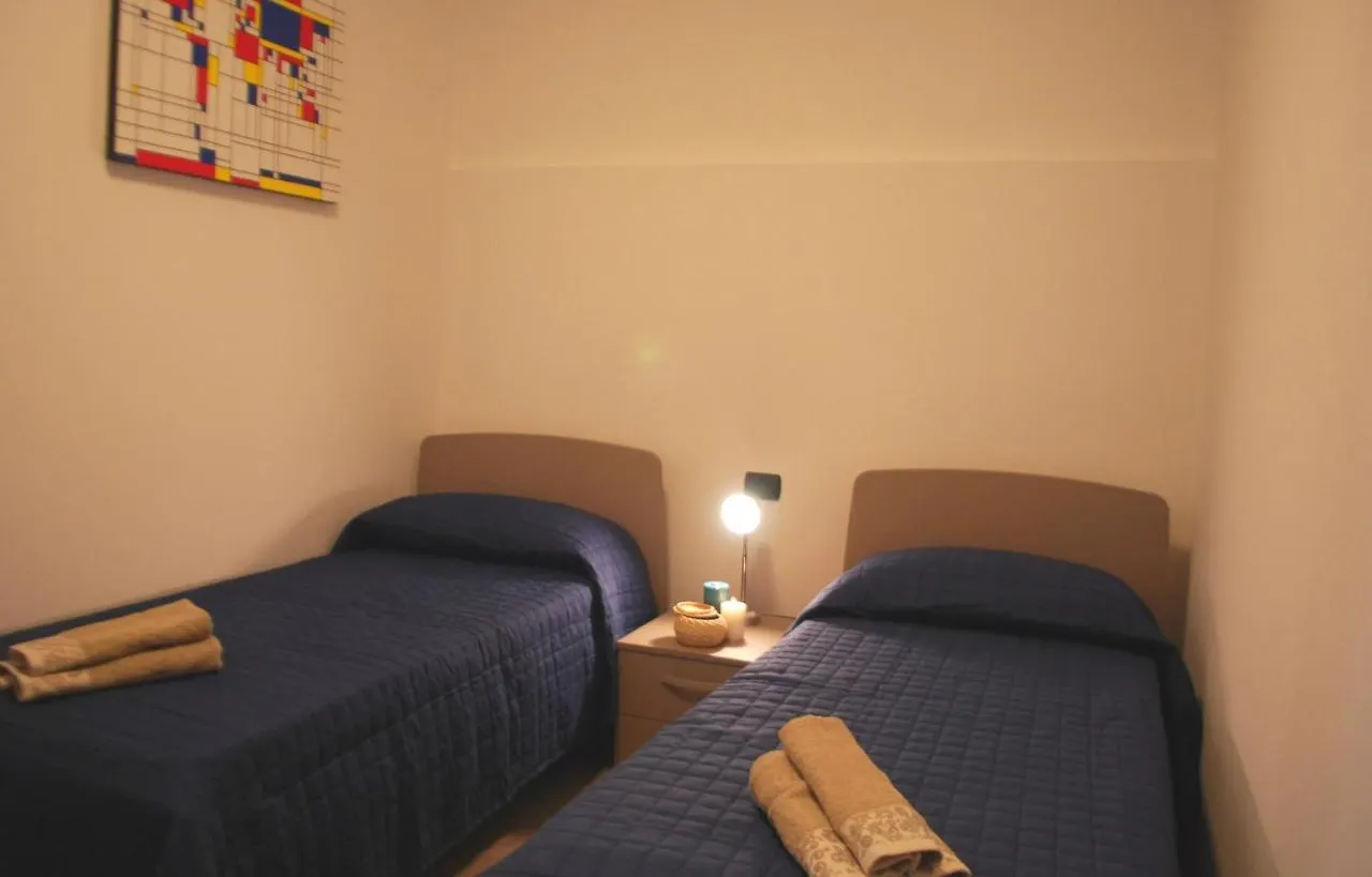 Villa Sole - Theater Home تينيالي